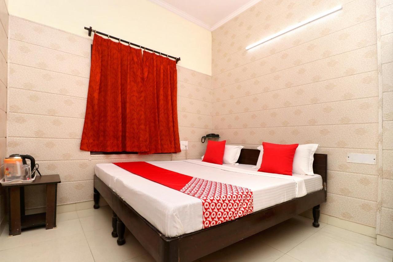 Hotel O Mall Residency Амритсар Екстериор снимка