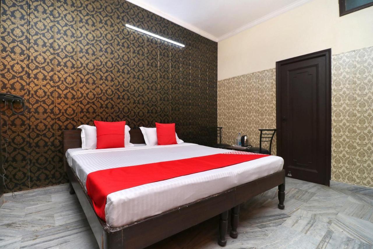 Hotel O Mall Residency Амритсар Екстериор снимка